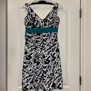 Ann Taylor Dress Womens Size 4 Sleeveless Ribbon Bow Tie Scoop Neckline